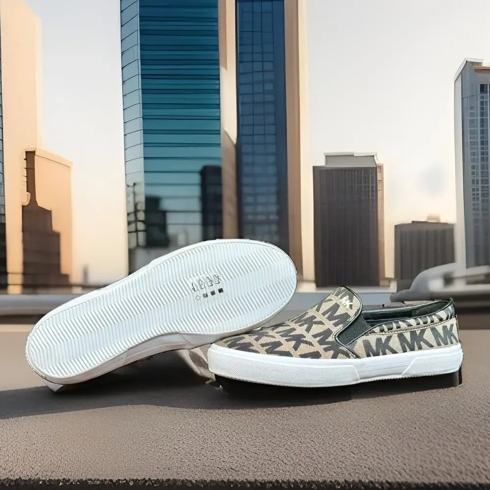 Michael Kors Keaton Women’s Slip On Sneakers Size 7 Monogram Logo NWOB